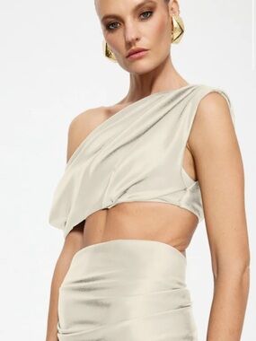 EFFIE KATS Ivory Perez Skirt and Top